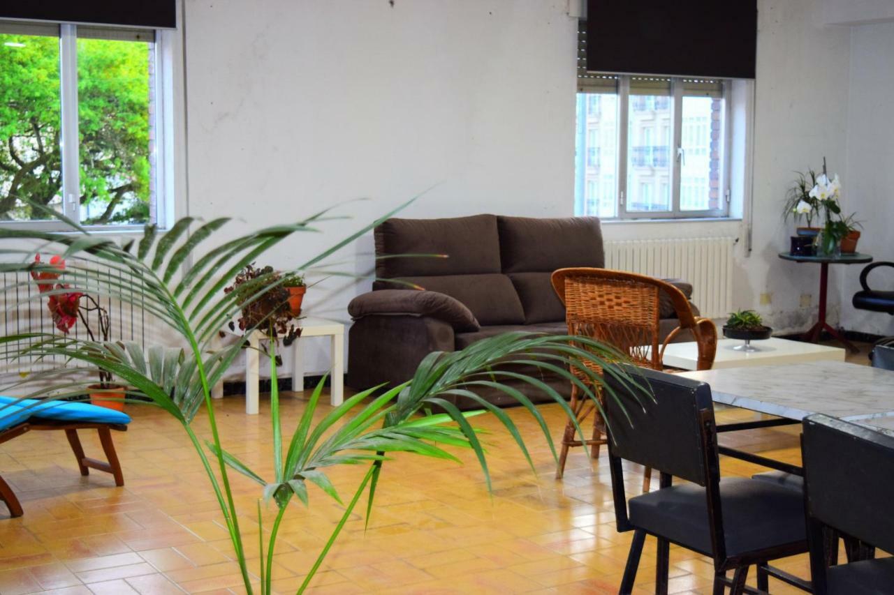 Albergue Miras Sigueiro Exterior foto